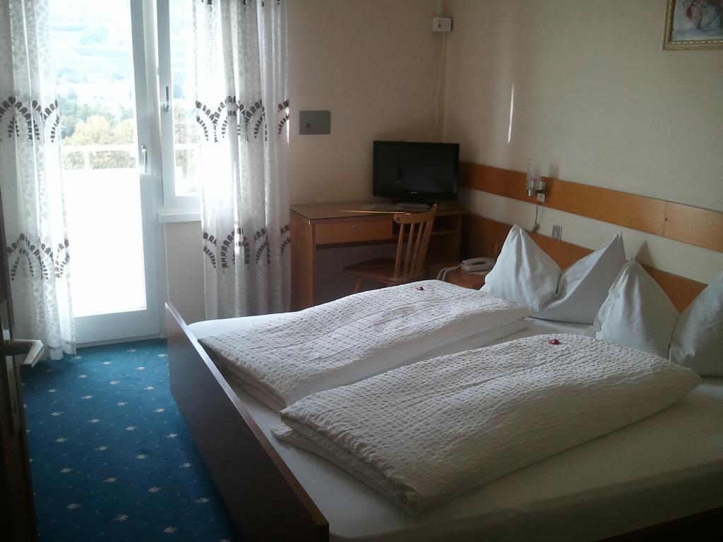 Hotel Lux Merano Phòng bức ảnh