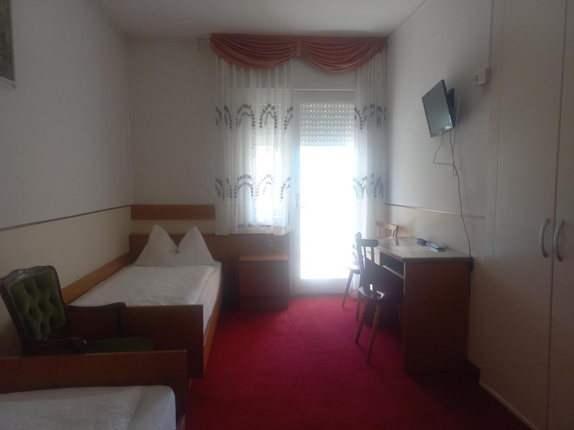 Hotel Lux Merano Ngoại thất bức ảnh