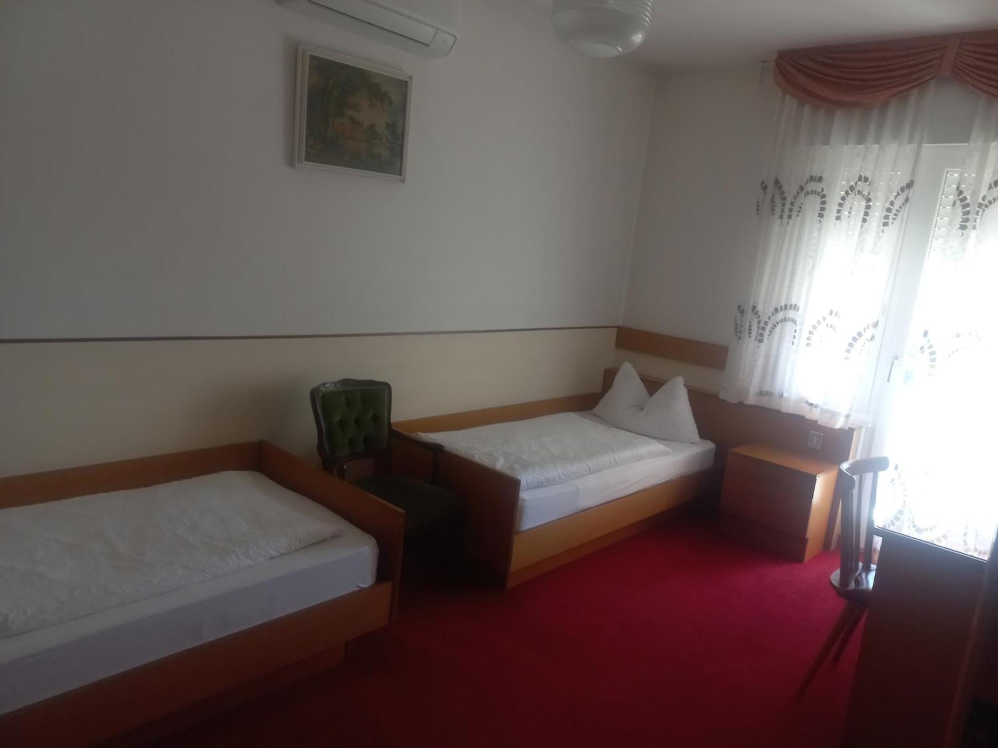 Hotel Lux Merano Ngoại thất bức ảnh