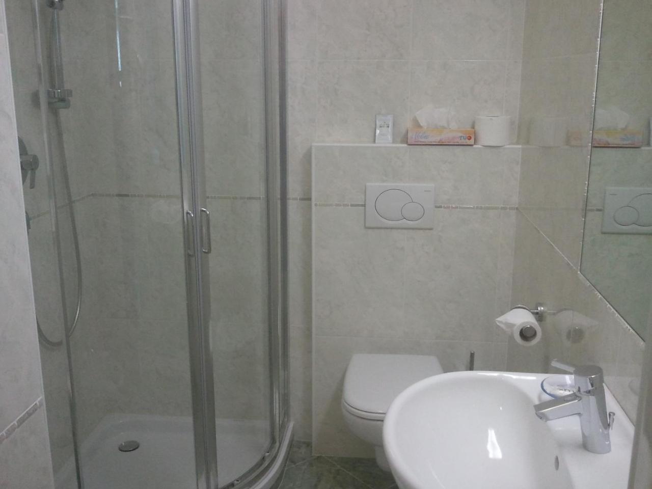 Hotel Lux Merano Ngoại thất bức ảnh